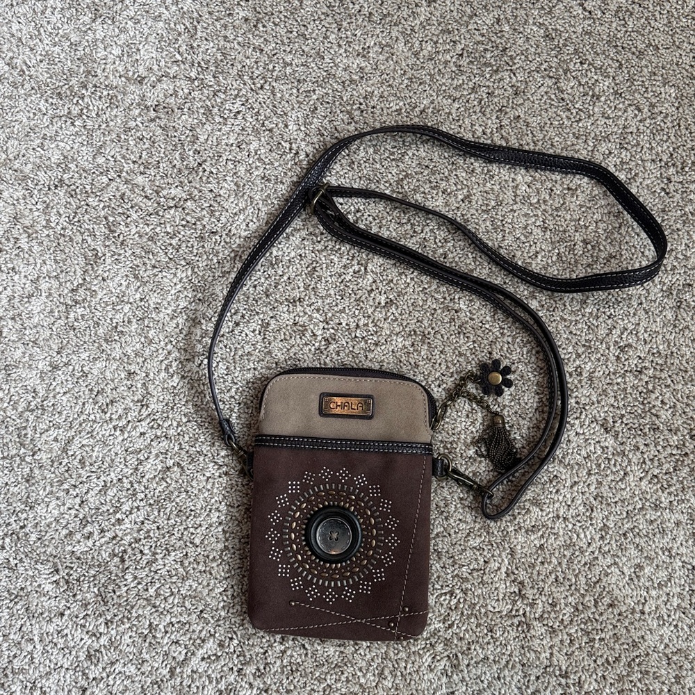 Chala Bohemian Brown Cell Phone Crossbody Handbag, excellent condition